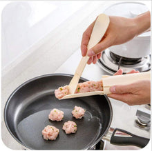Charger l'image dans la galerie, Kitchen Creative Gadgets Meatballs Fishball Meatballs Cooker